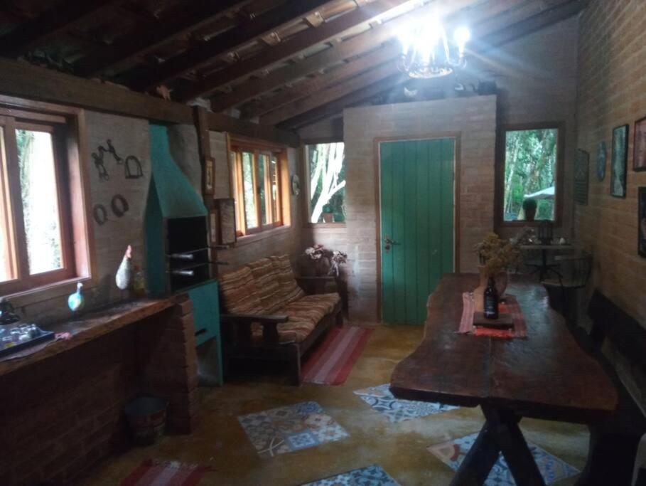 Casa Aconchegante Na Serra. Chalet