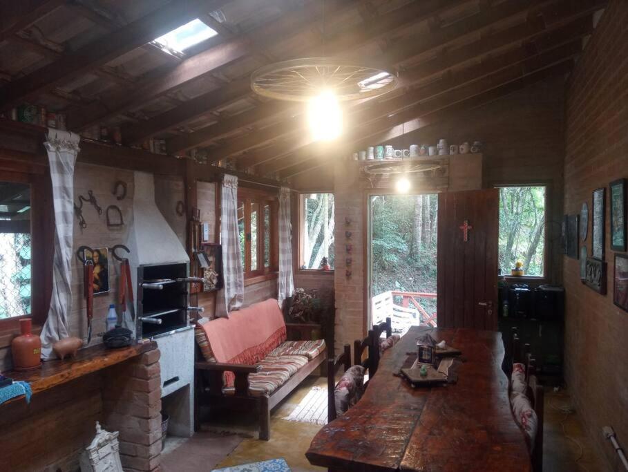 Casa Aconchegante Na Serra. Chalet Santo Antonio do Pinhal